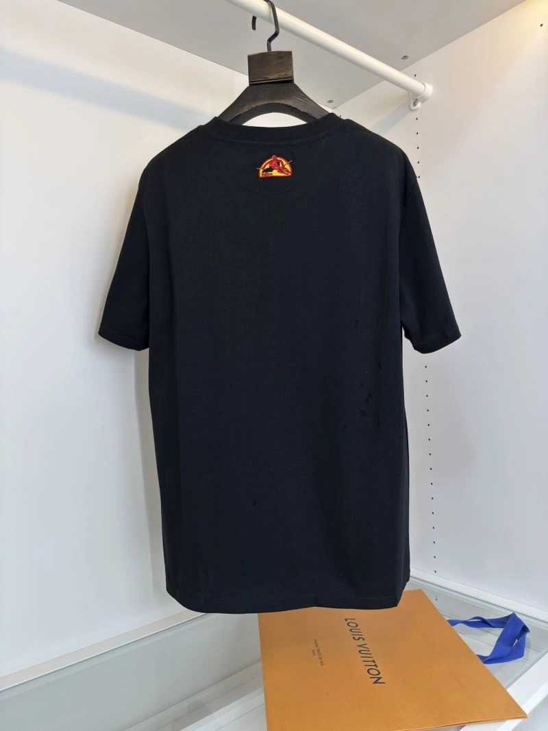 Louis Vuitton T-Shirts ComfortFit 132443