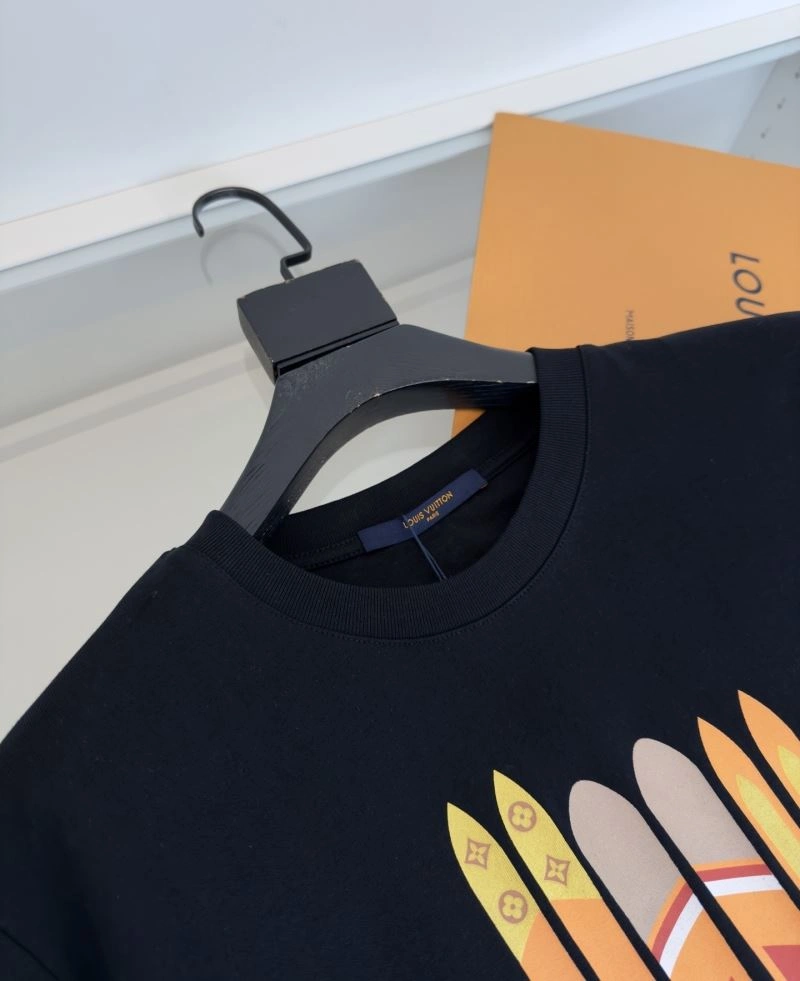 Louis Vuitton T-Shirts ComfortFit 132443