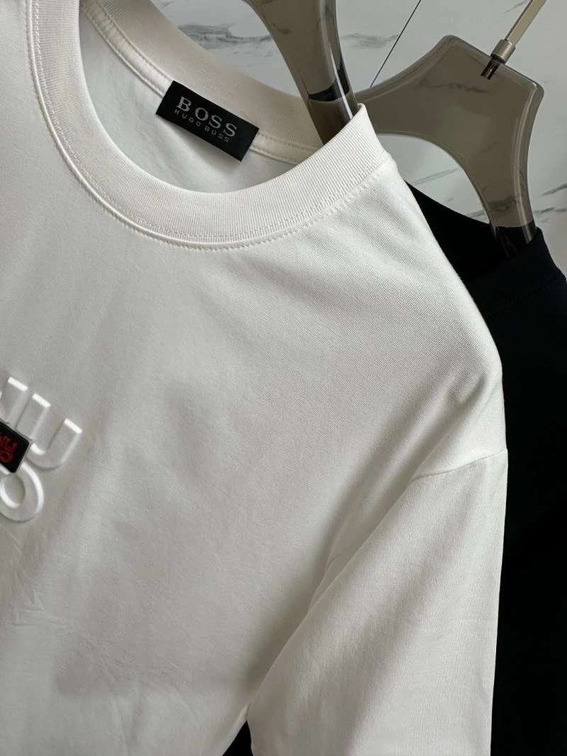 Fashionable Louis Vuitton T-Shirts 132417
