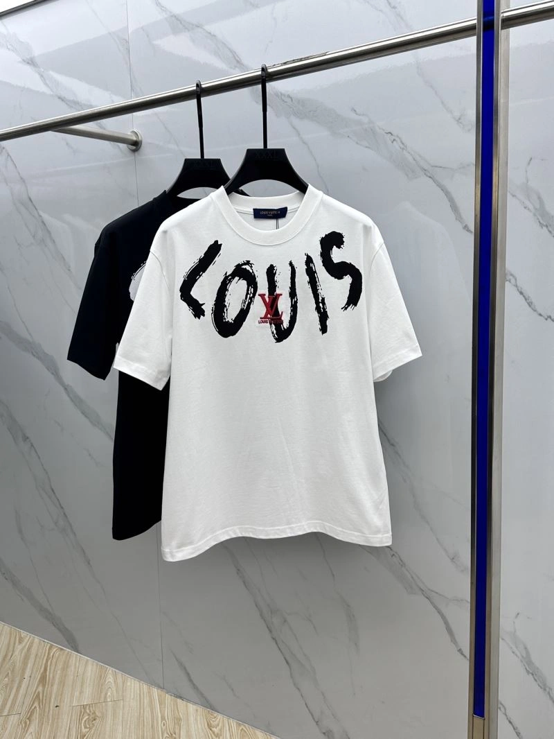 Louis Vuitton T-Shirts Stylish 132426