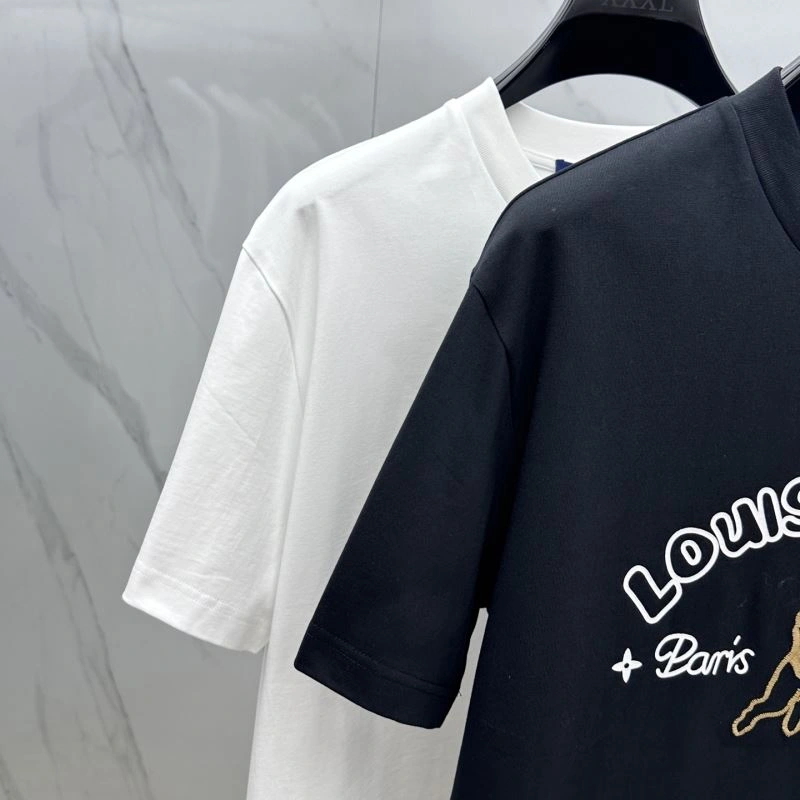 Louis Vuitton T-Shirts Upgraded 132427