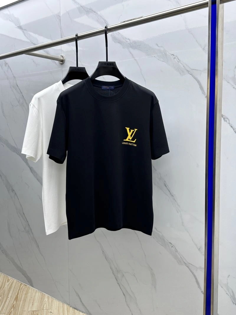 Louis Vuitton T-Shirts MoistureWicking 132431