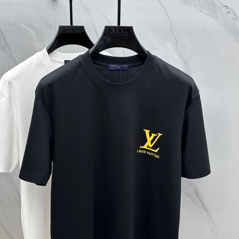 Louis Vuitton T-Shirts MoistureWicking 132431