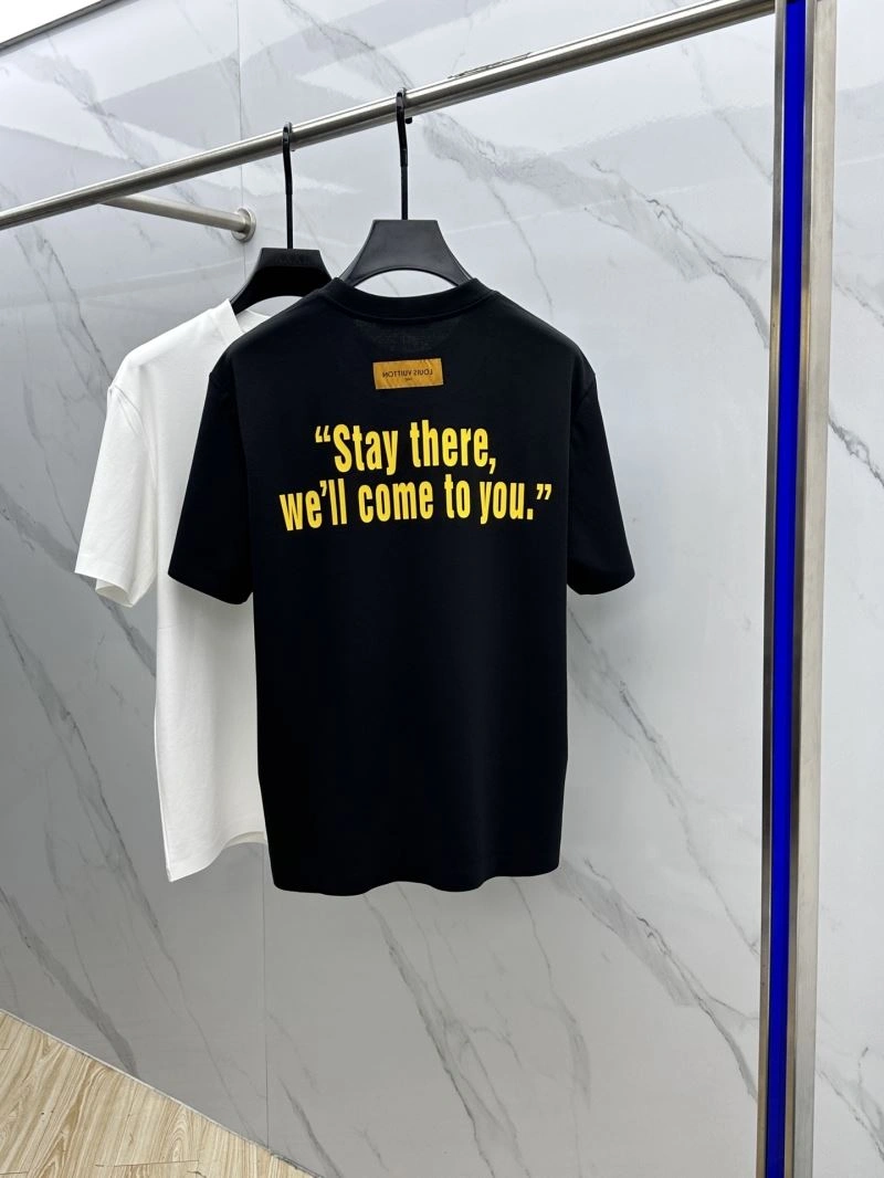 Louis Vuitton T-Shirts MoistureWicking 132431