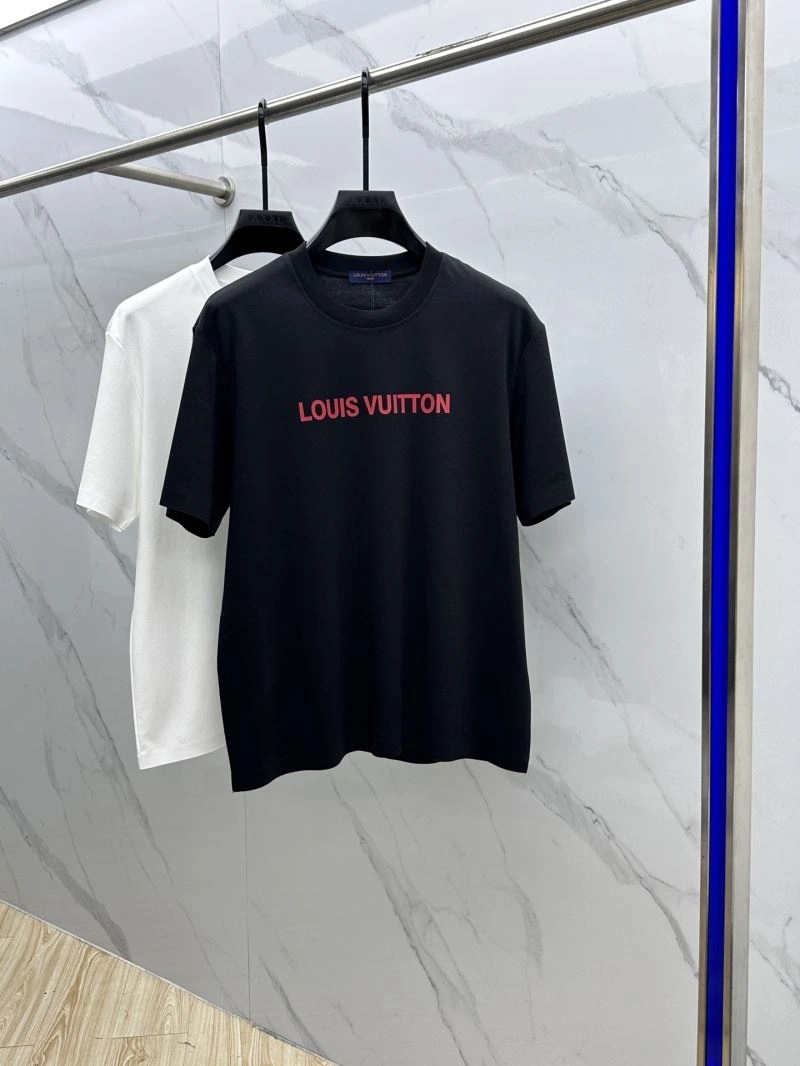 Louis Vuitton T-Shirts Functional 132412