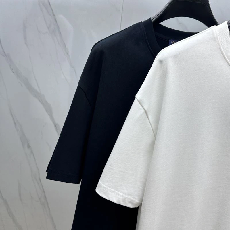 Upgraded Louis Vuitton T-Shirts 132429