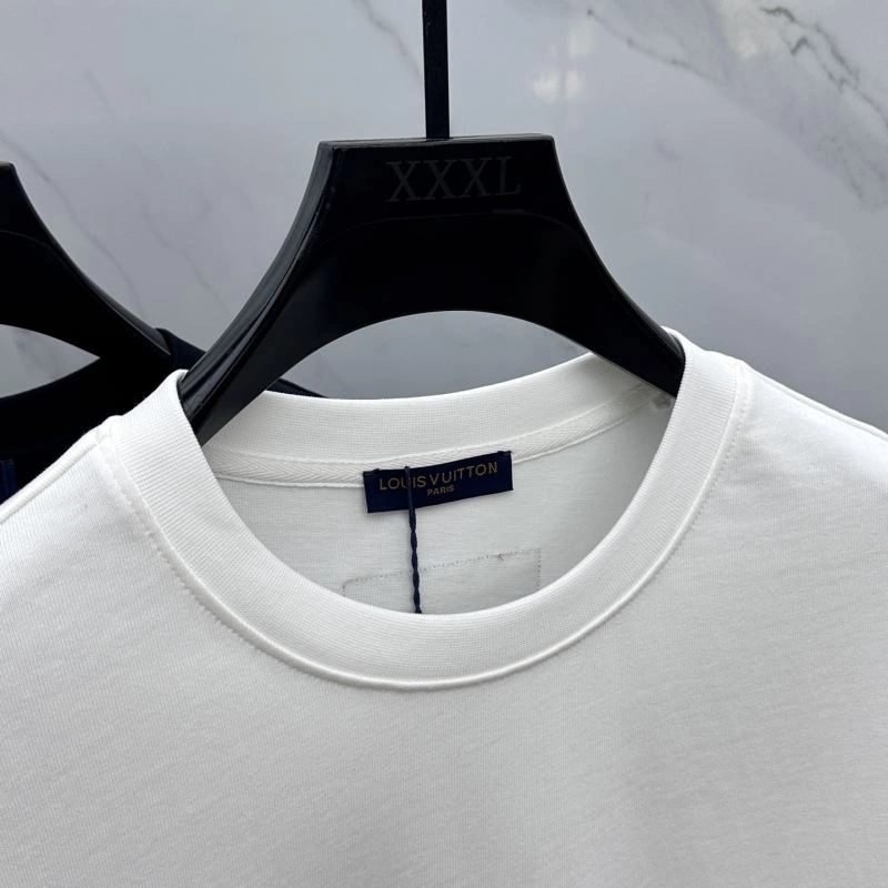 Upgraded Louis Vuitton T-Shirts 132429