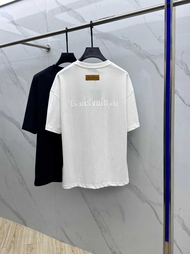 Upgraded Louis Vuitton T-Shirts 132429