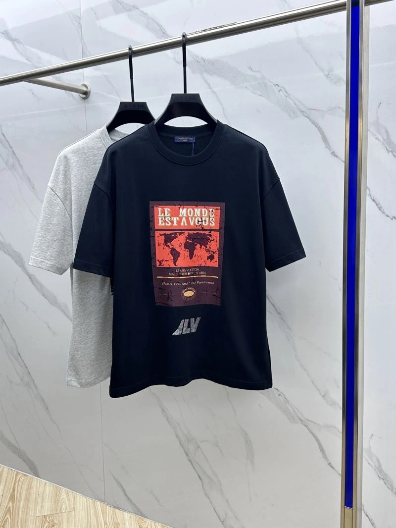 Louis Vuitton T-Shirts Vibrant 132425