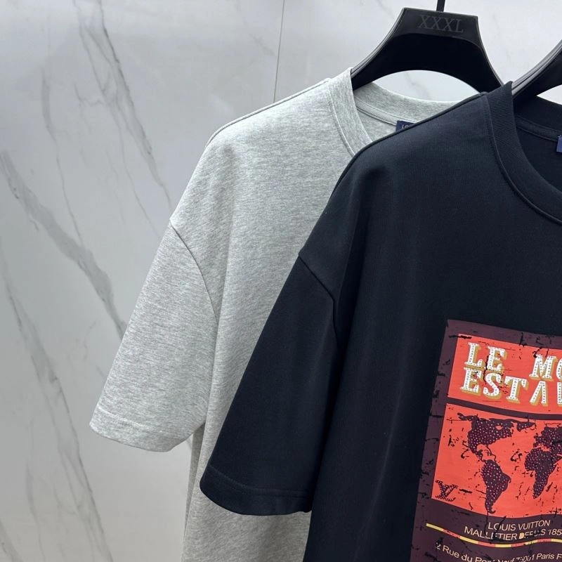 Louis Vuitton T-Shirts Vibrant 132425
