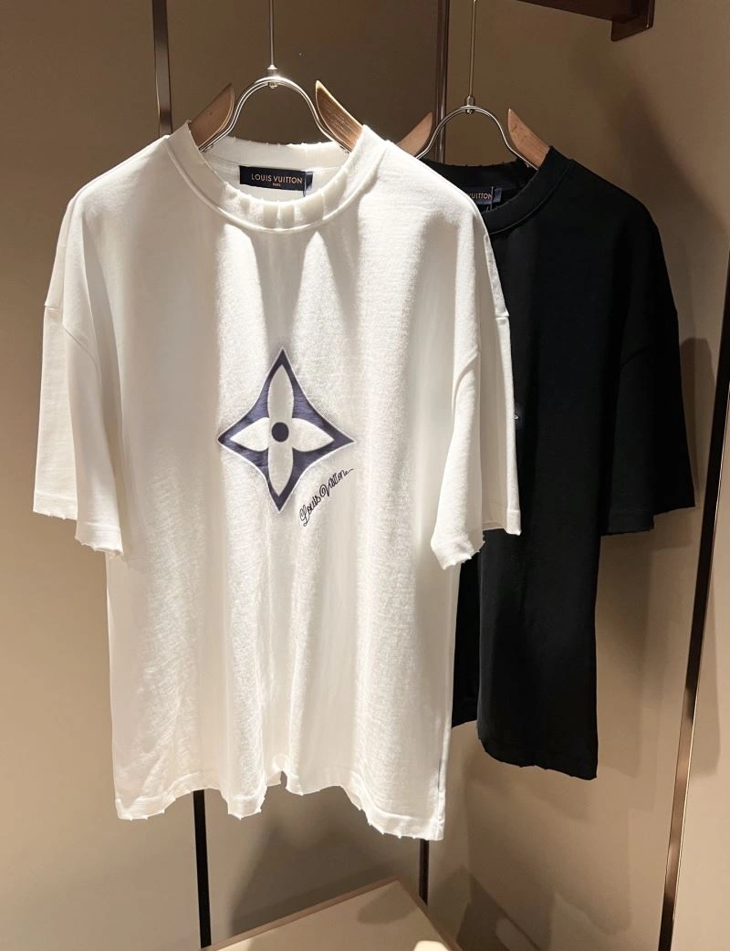 EasyMatch Louis Vuitton T-Shirts 132432