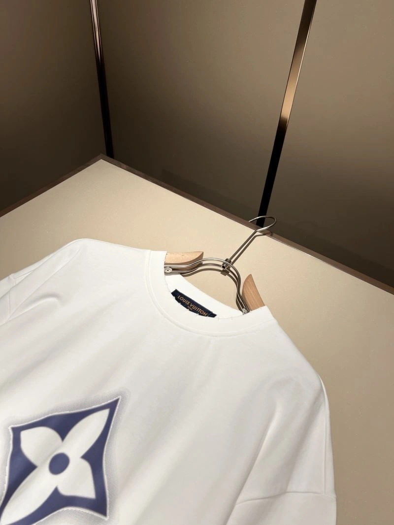 EasyMatch Louis Vuitton T-Shirts 132432