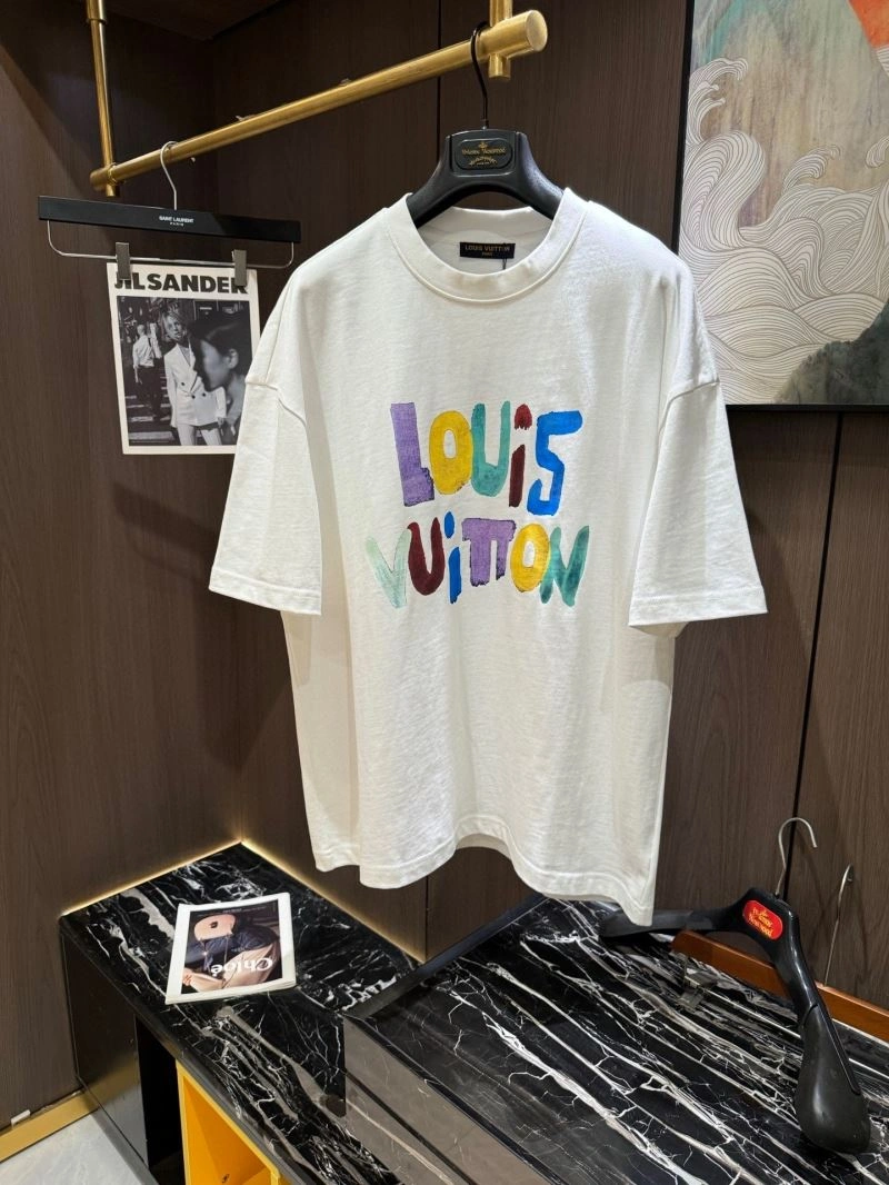 WaterResistant Louis Vuitton T-Shirts 132433