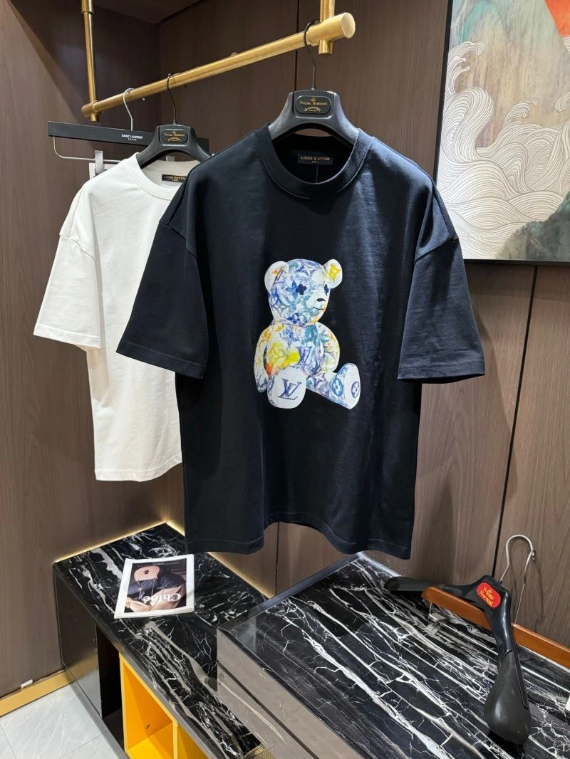 SmoothTexture Louis Vuitton T-Shirts 132410