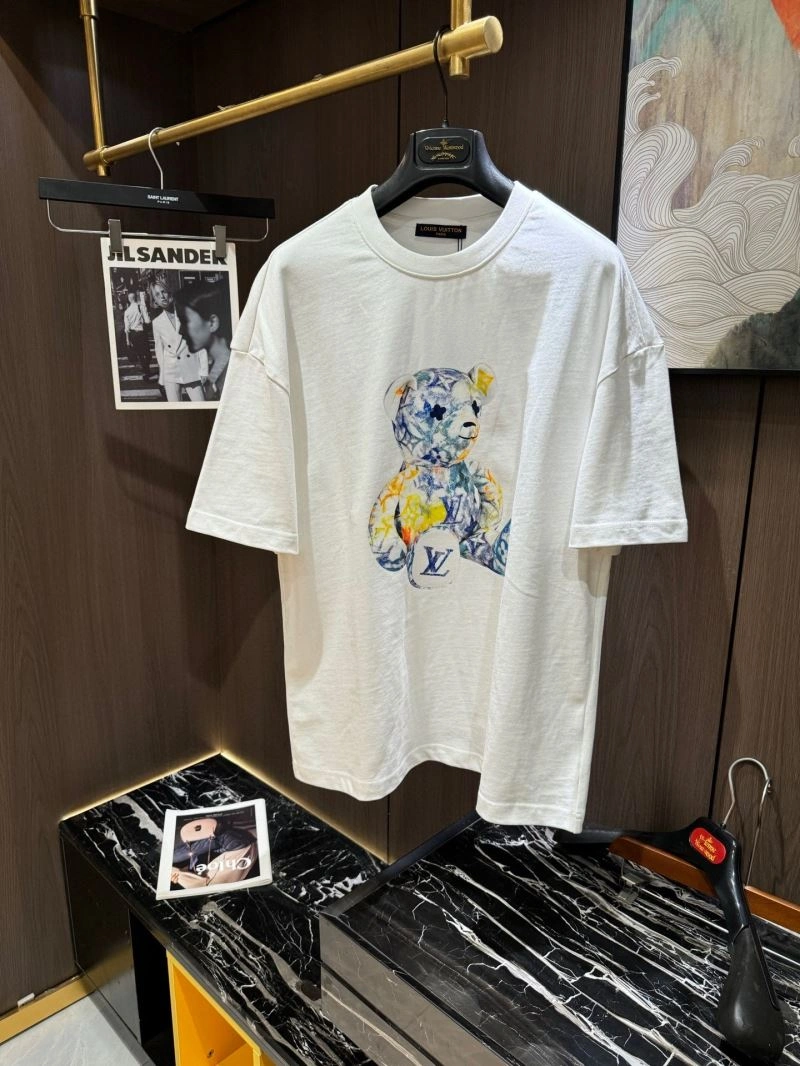 SmoothTexture Louis Vuitton T-Shirts 132410