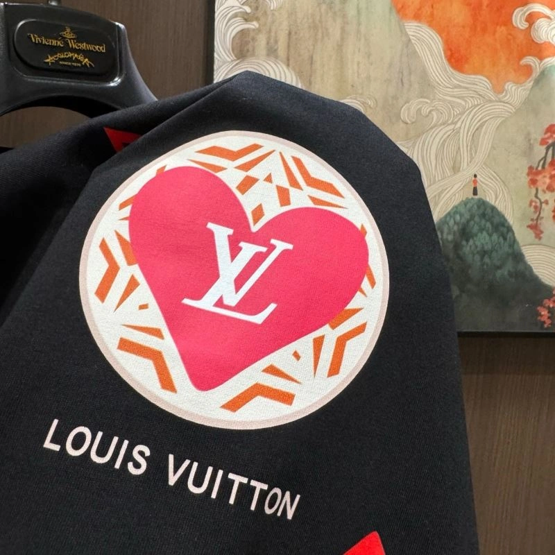 Louis Vuitton T-Shirts SmoothTexture 132404
