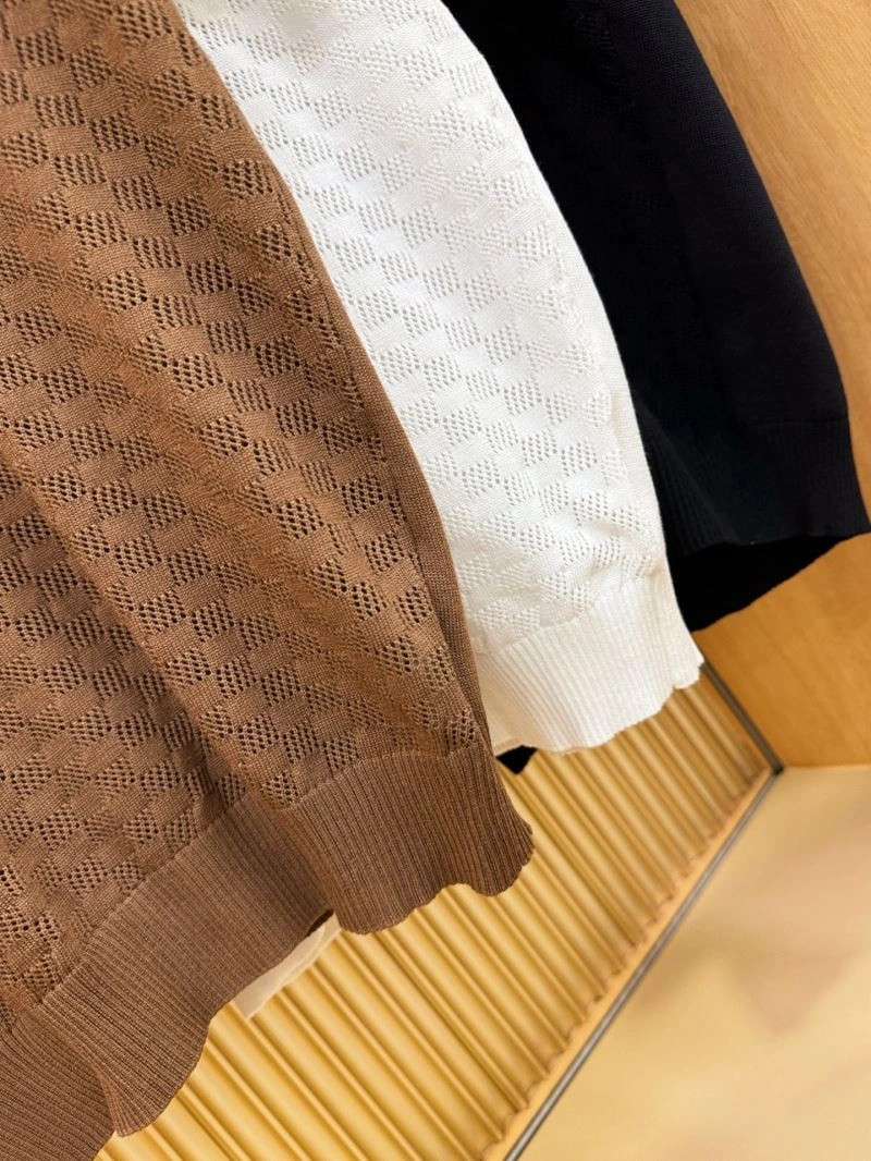 SoftTouch Louis Vuitton T-Shirts 132405