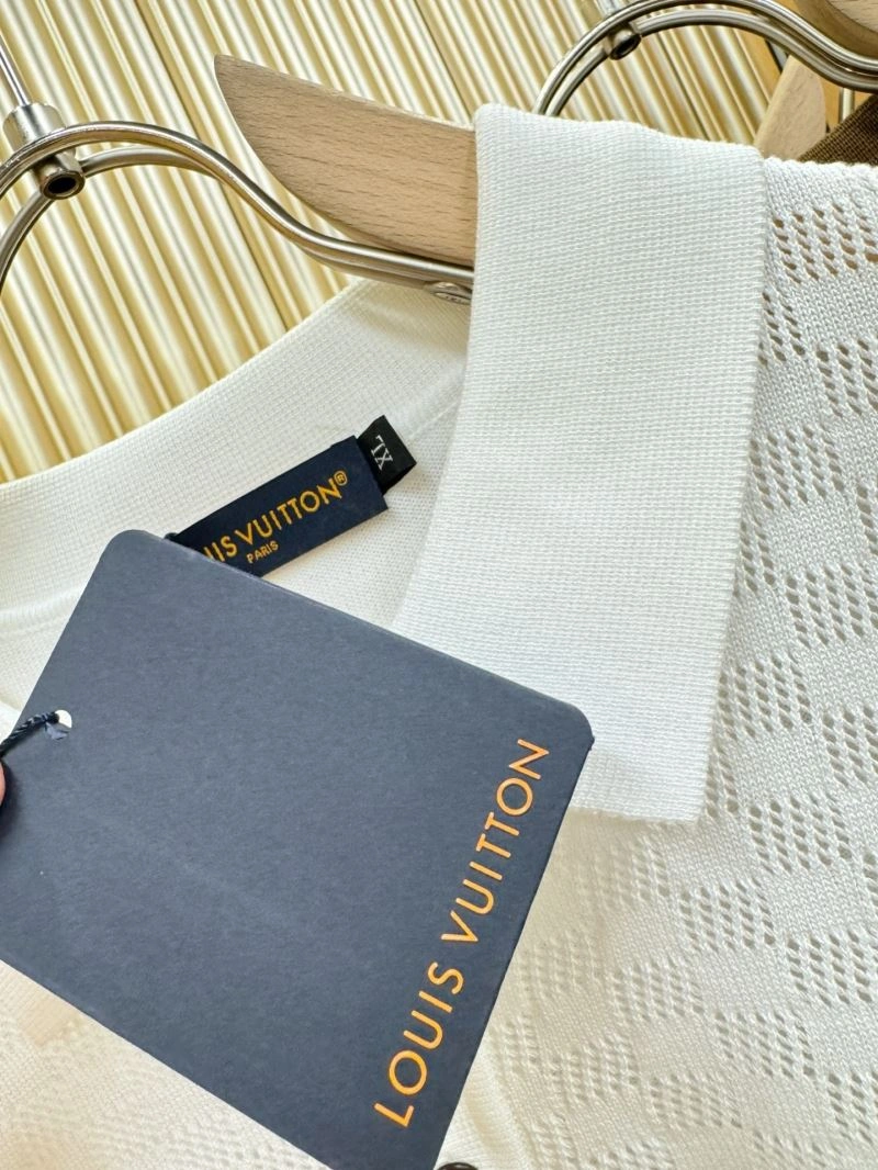 Compact Louis Vuitton T-Shirts 132400