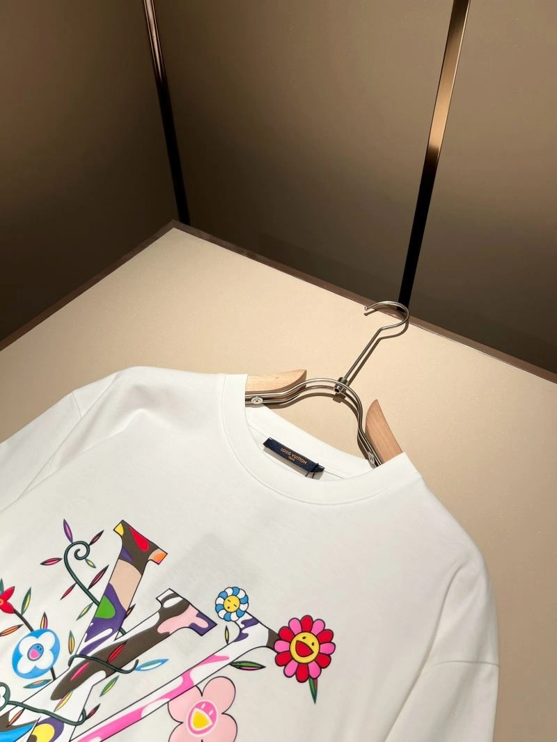 Efficient Louis Vuitton T-Shirts 132401