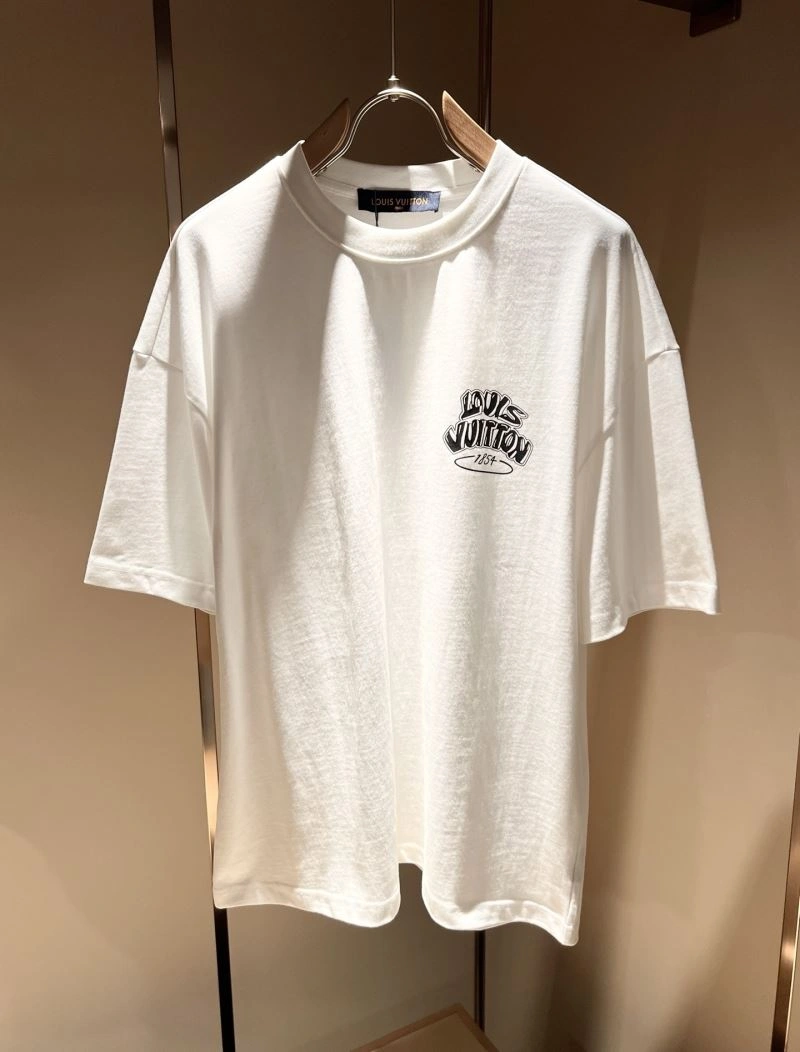 Popular Louis Vuitton T-Shirts 132399