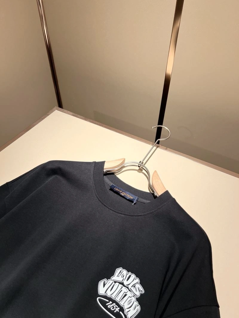 Efficient Louis Vuitton T-Shirts 132398