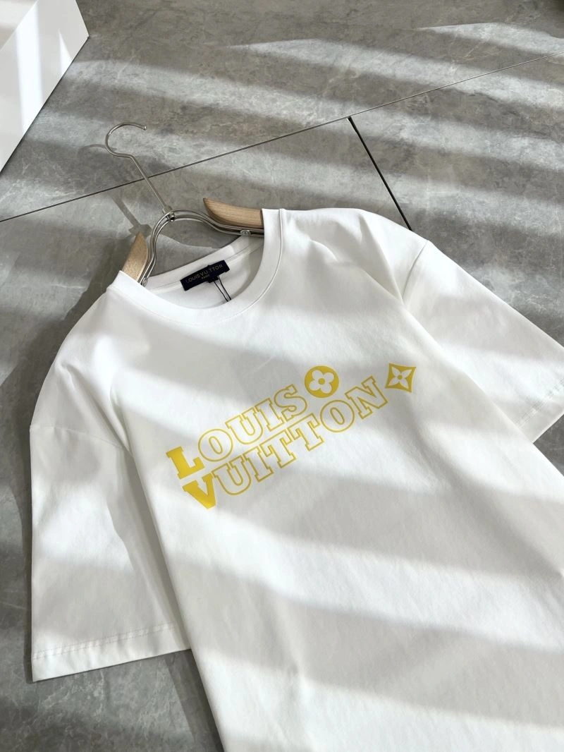Louis Vuitton T-Shirts Flexible 132397