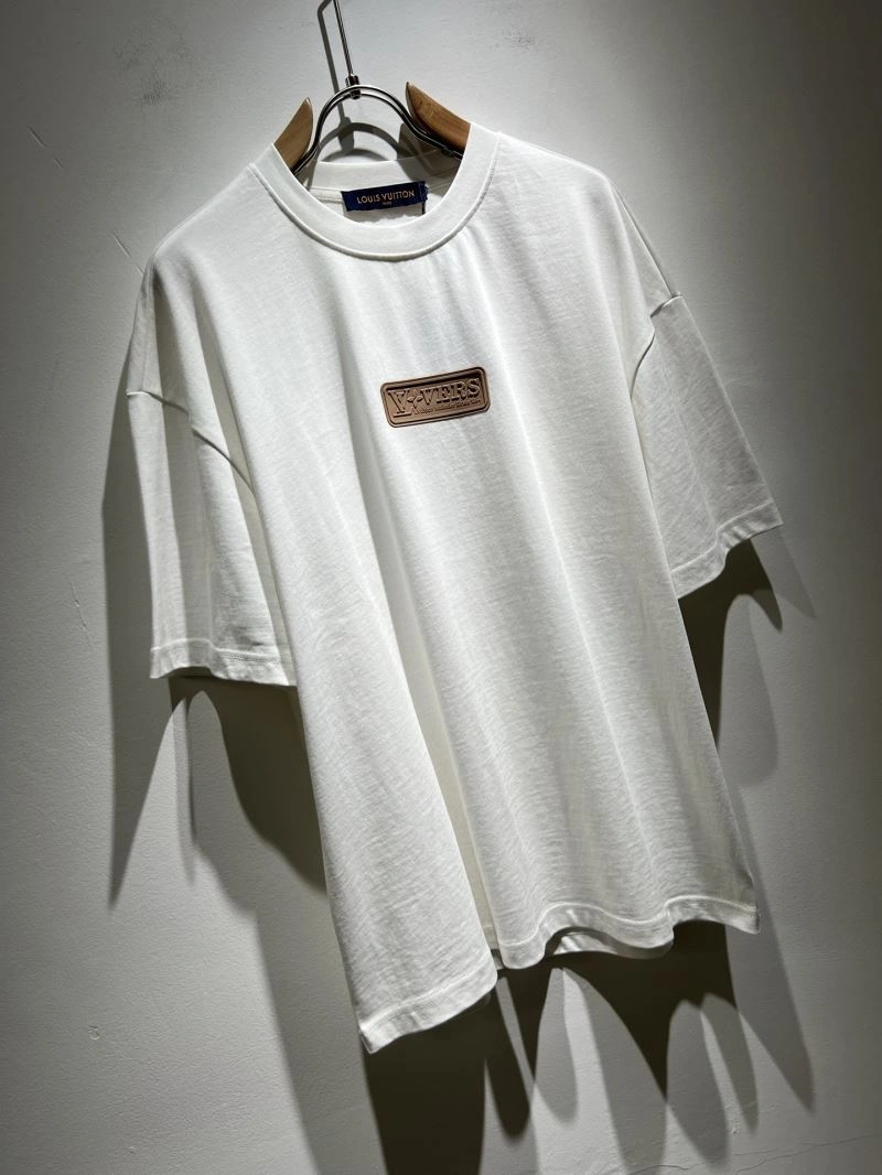 Louis Vuitton T-Shirts UrbanStyle 132385