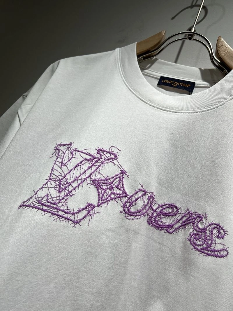 Louis Vuitton T-Shirts Breathable 132388