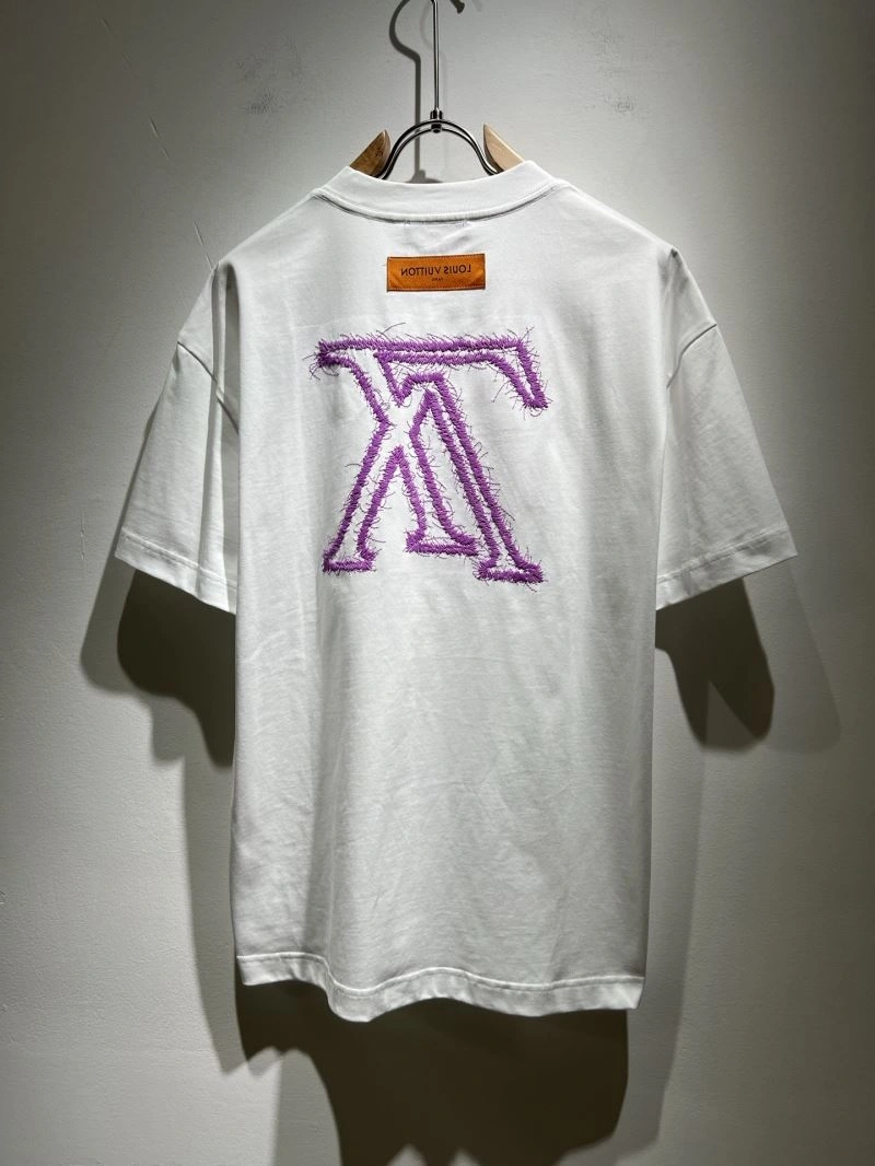 Louis Vuitton T-Shirts Breathable 132388