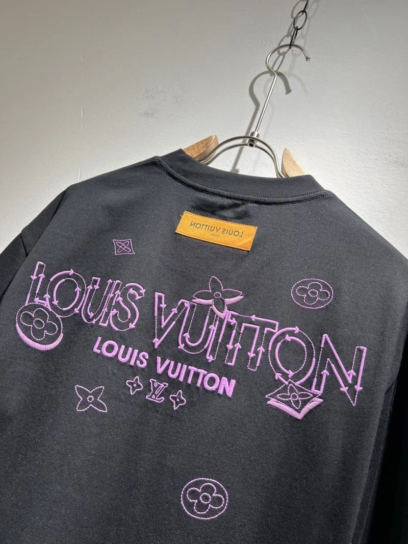 EyeCatching Louis Vuitton T-Shirts 132394