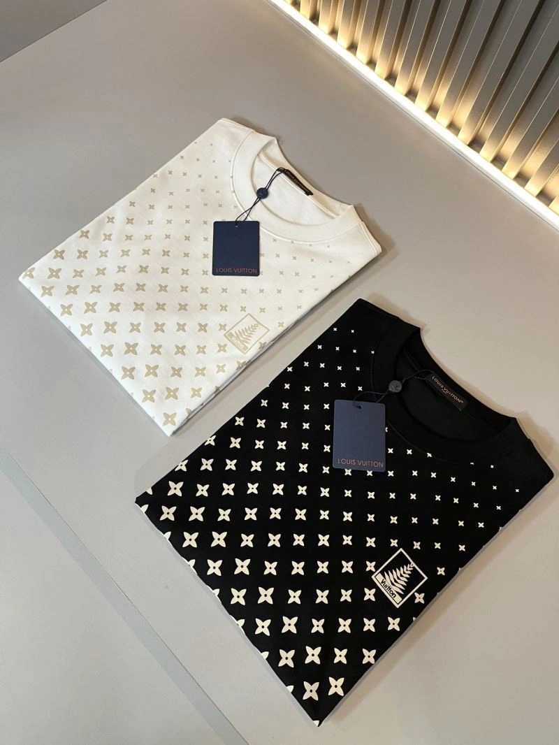 Durable Louis Vuitton T-Shirts 132373