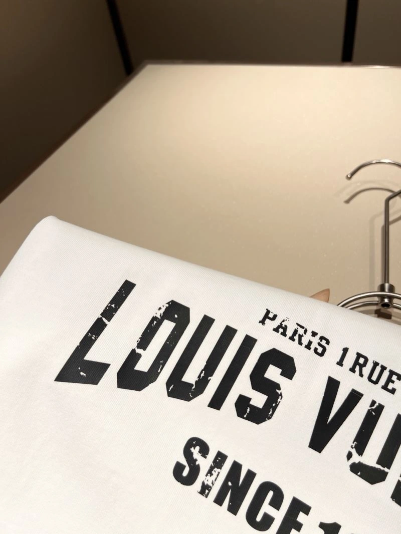 Soft Louis Vuitton T-Shirts 132366