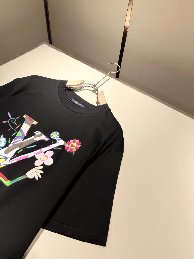 Soft Louis Vuitton T-Shirts 132379