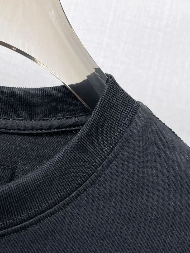 SmartChoice Louis Vuitton T-Shirts 132371
