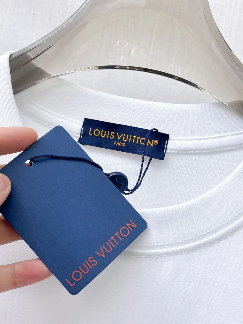 RelaxedFit Louis Vuitton T-Shirts 132364
