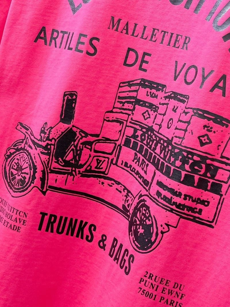 EyeCatching Louis Vuitton T-Shirts 132383
