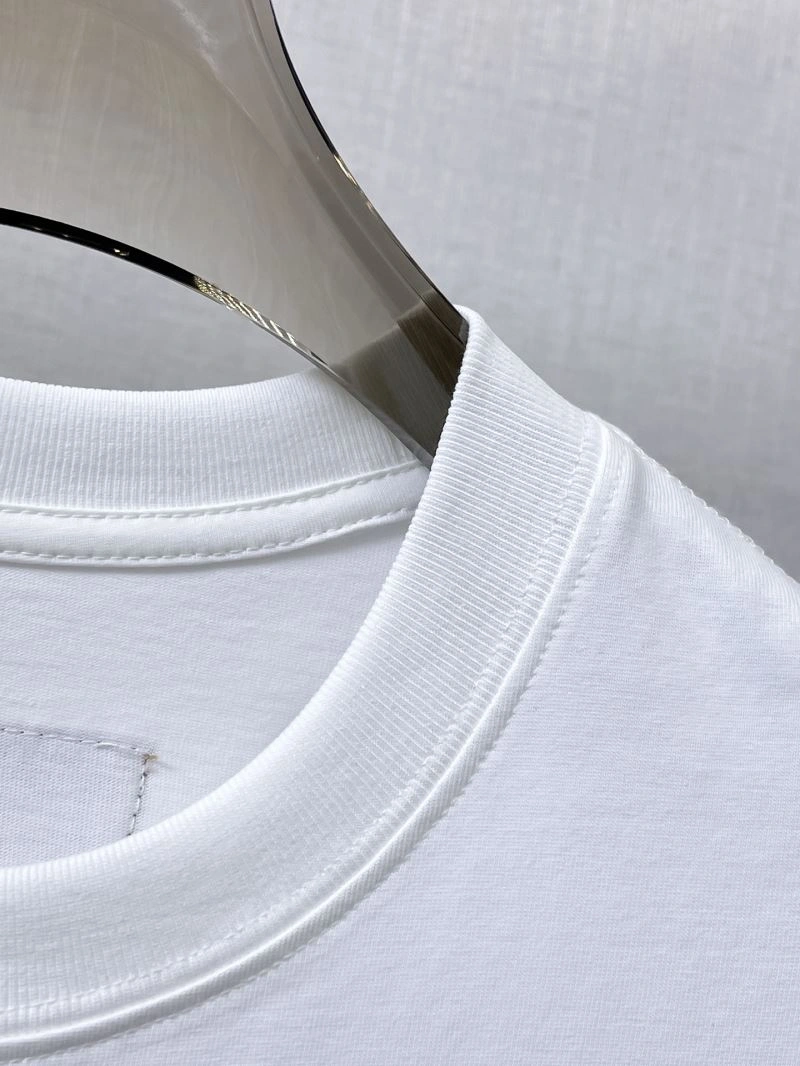 SmoothTexture Louis Vuitton T-Shirts 132387