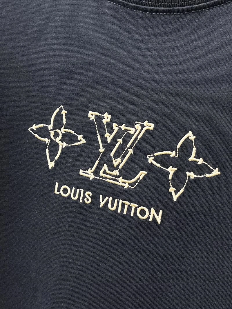SportInspired Louis Vuitton T-Shirts 132384