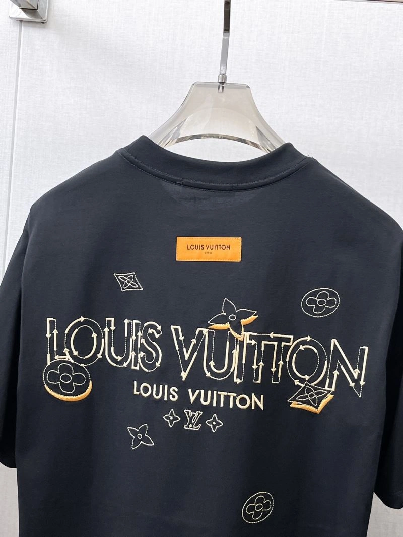 SportInspired Louis Vuitton T-Shirts 132384