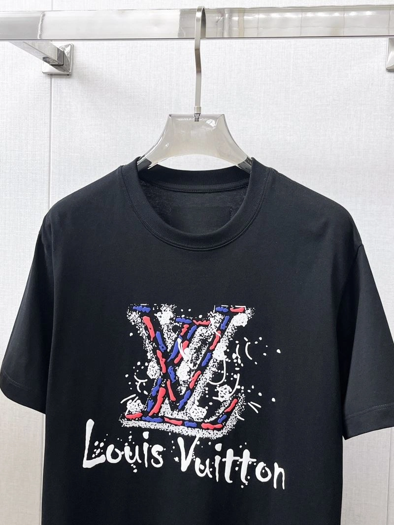 GoodFit Louis Vuitton T-Shirts 132389