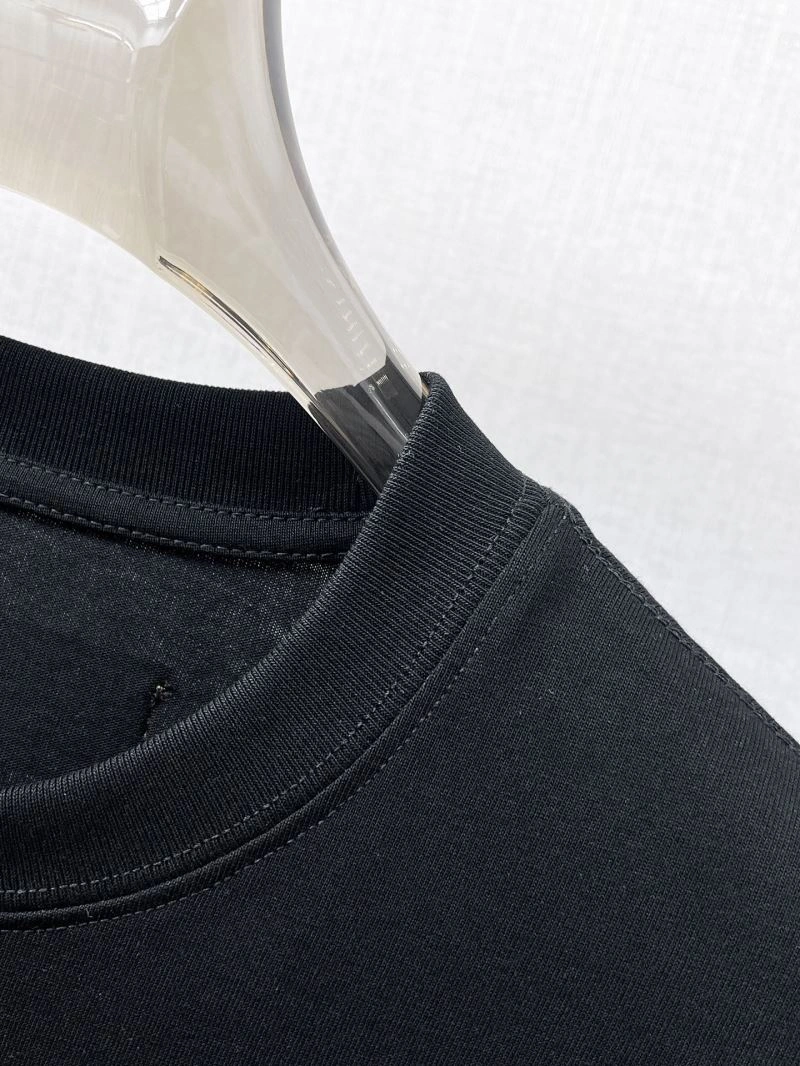 GoodFit Louis Vuitton T-Shirts 132389