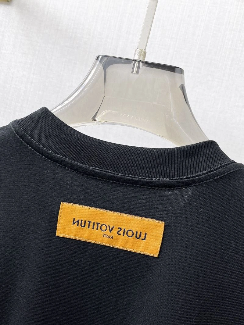Comfortable Louis Vuitton T-Shirts 132362