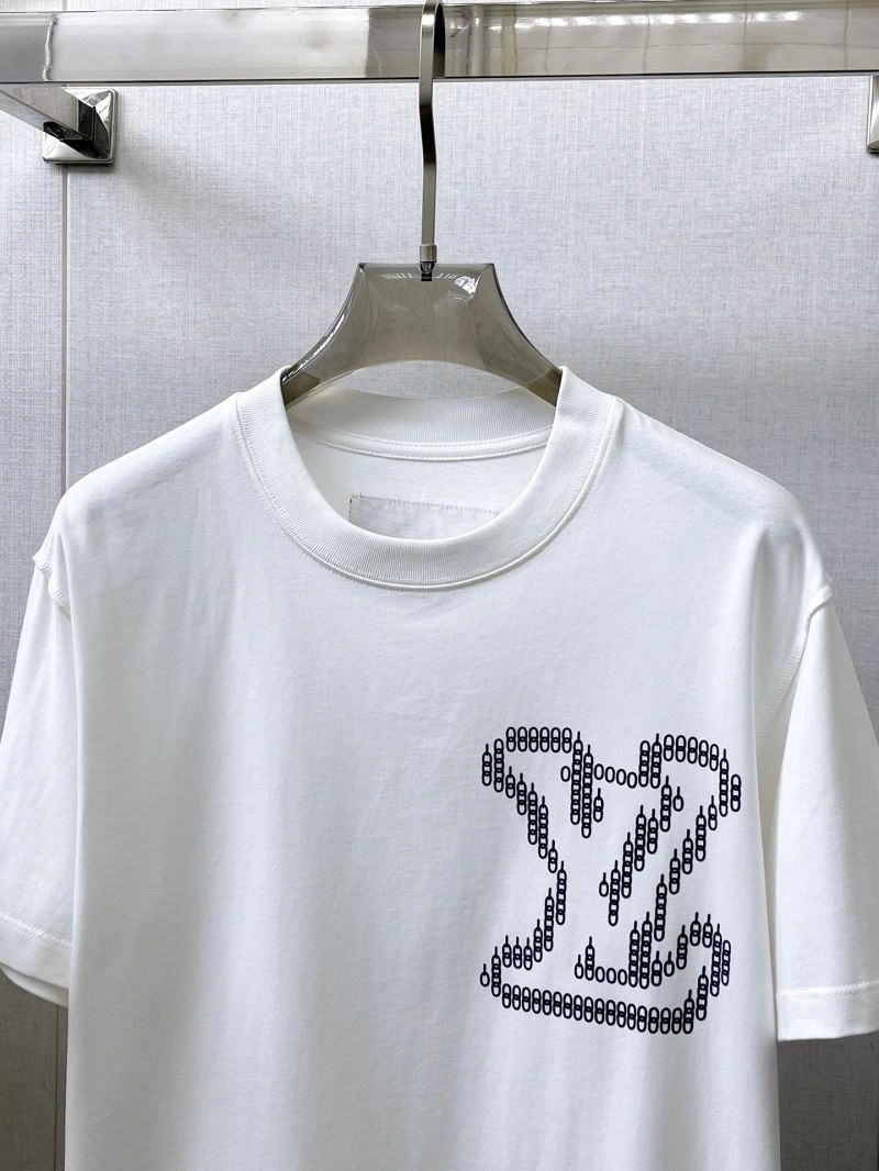 Sustainable Louis Vuitton T-Shirts 132360