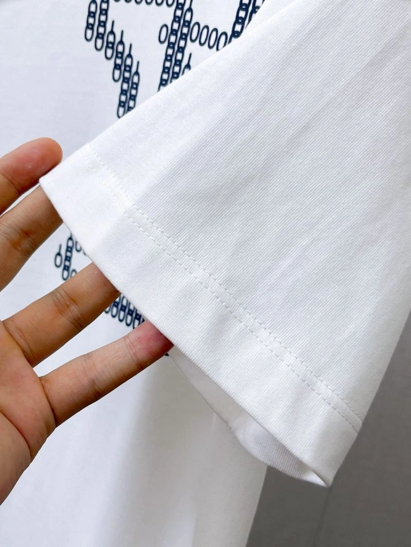 Sustainable Louis Vuitton T-Shirts 132360