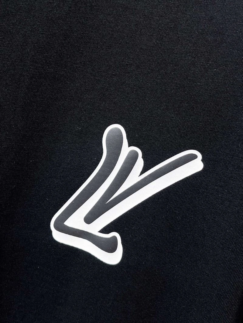 QuickDry Louis Vuitton T-Shirts 132359