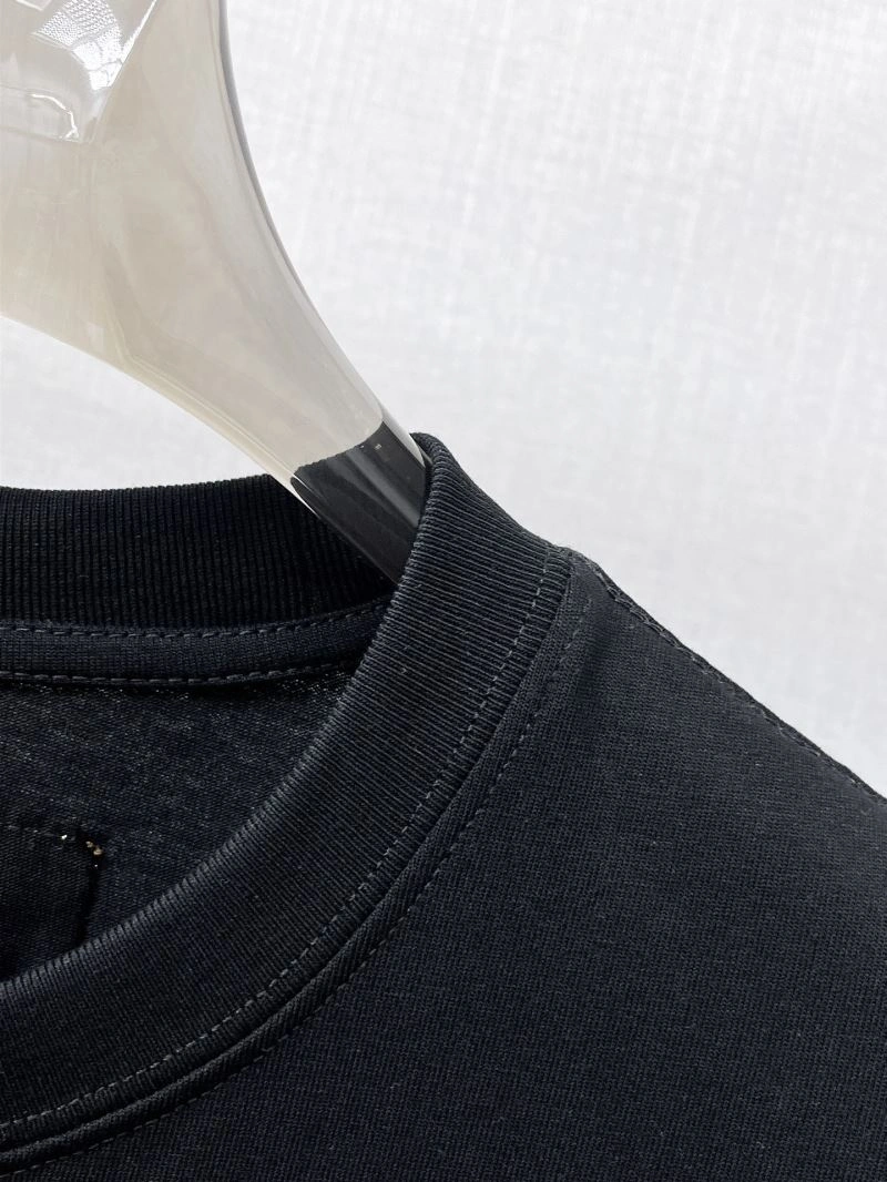 QuickDry Louis Vuitton T-Shirts 132359