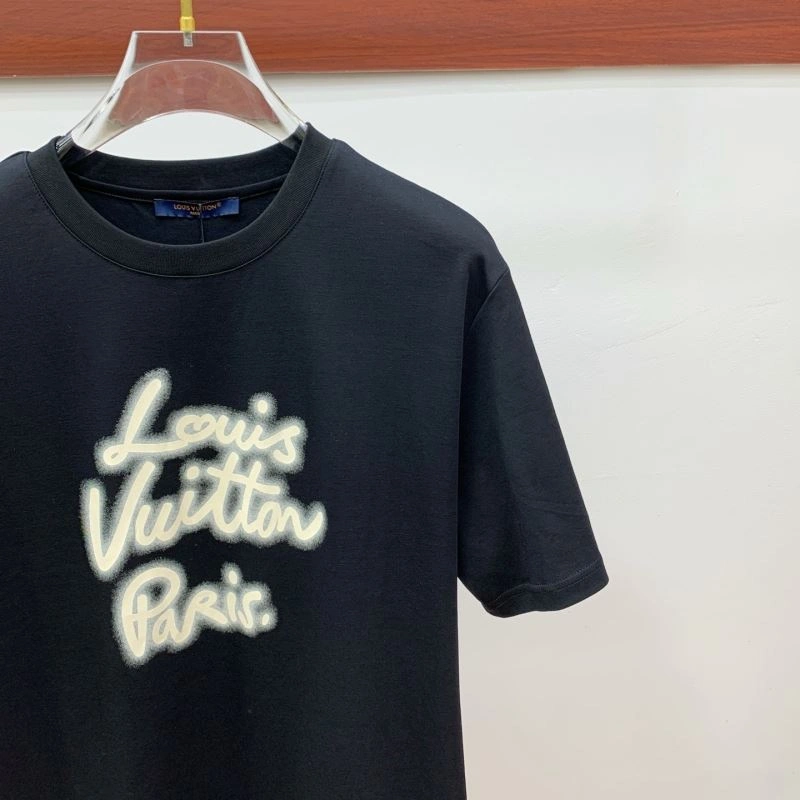 Louis Vuitton T-Shirts Packable 132357