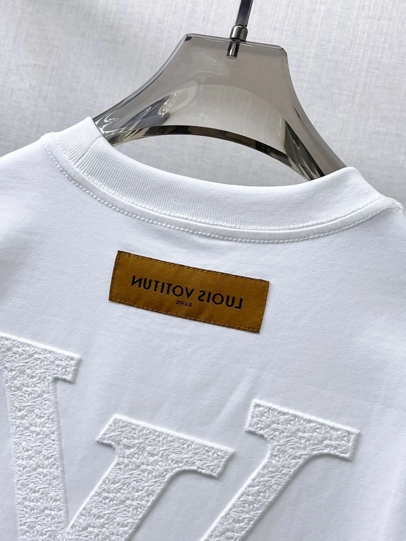 Louis Vuitton T-Shirts MultiPurpose 132356
