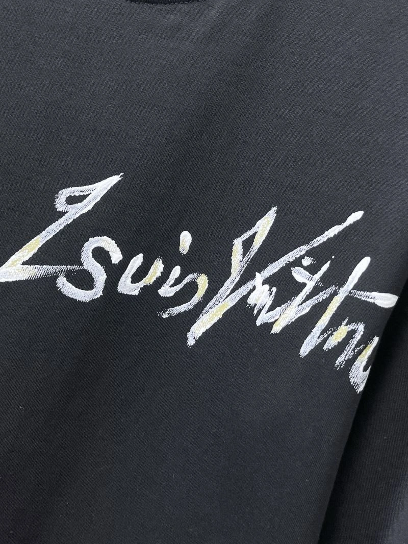 Louis Vuitton T-Shirts Classic 132331