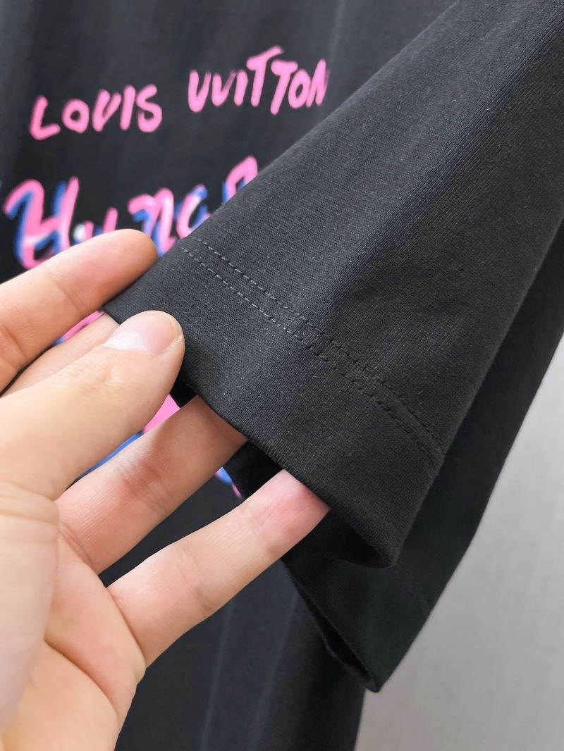 Thermal Louis Vuitton T-Shirts 132333